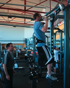 Dustin Pedroia performs a Weighted Pull-Up. 